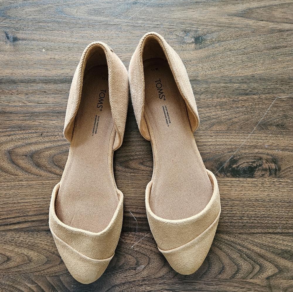 TOMS Women's Light Brown Loafers